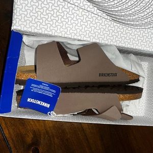 Brand New Mocha Arizona Birkenstocks